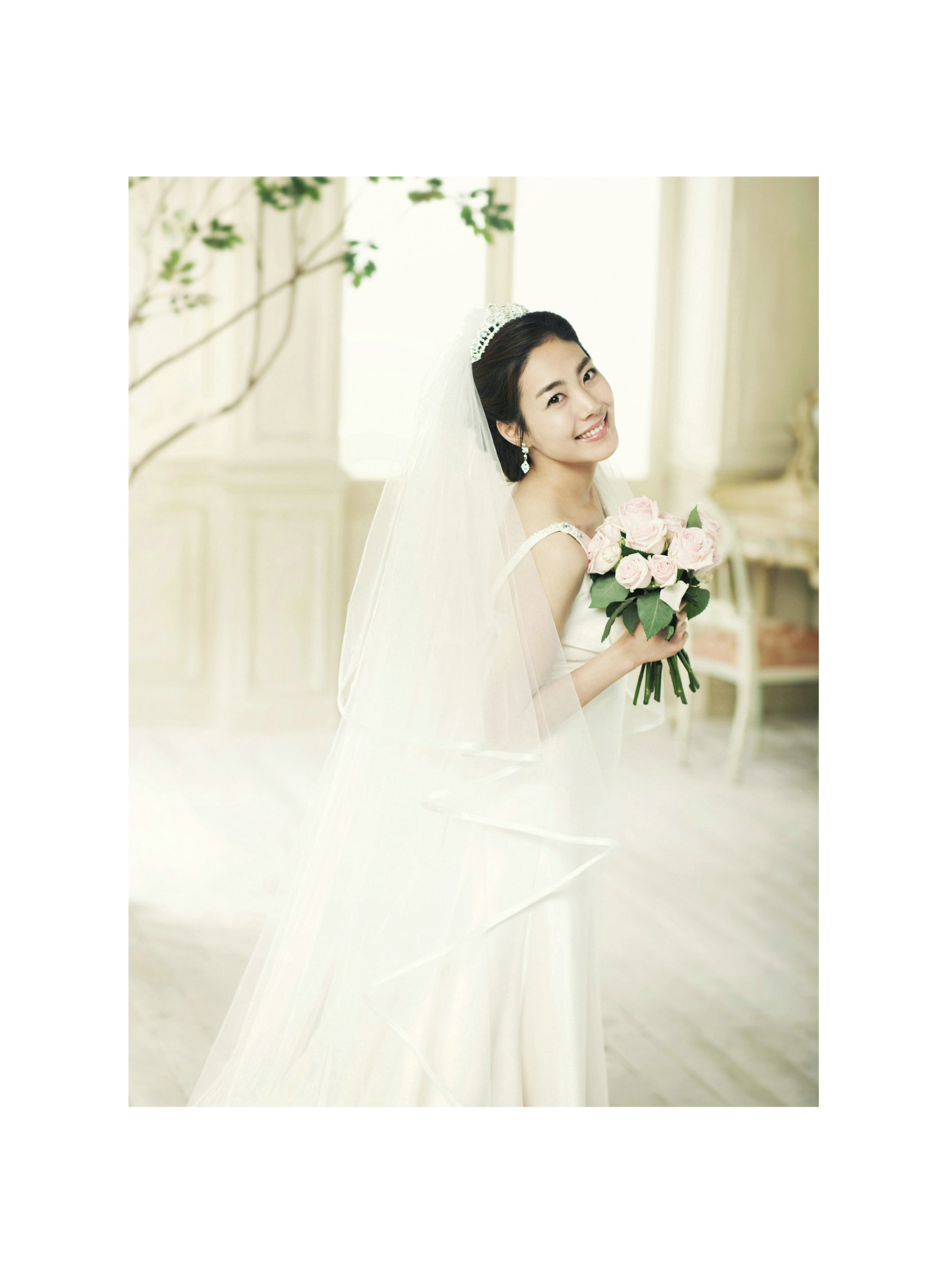 韩式唯美婚纱照片欣赏_韩式婚纱照片欣赏(2)