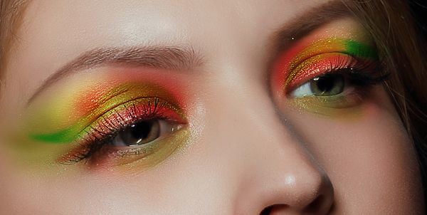 How to Apply Creative Makeup with <a href='https://www.86ps.com/'><font color=''>Photoshop</font></a> 12
