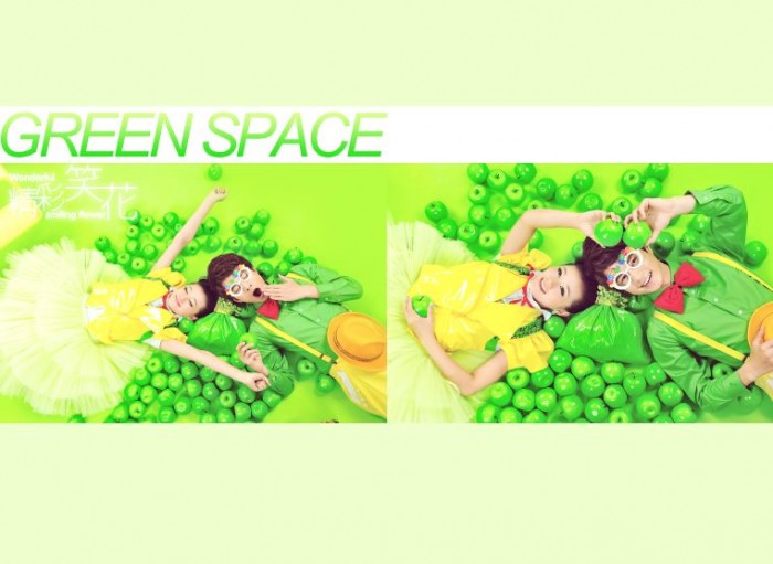 影楼时尚情侣写真相册模板精彩笑花系列写真相册PSD模板免费下载三(共8P)